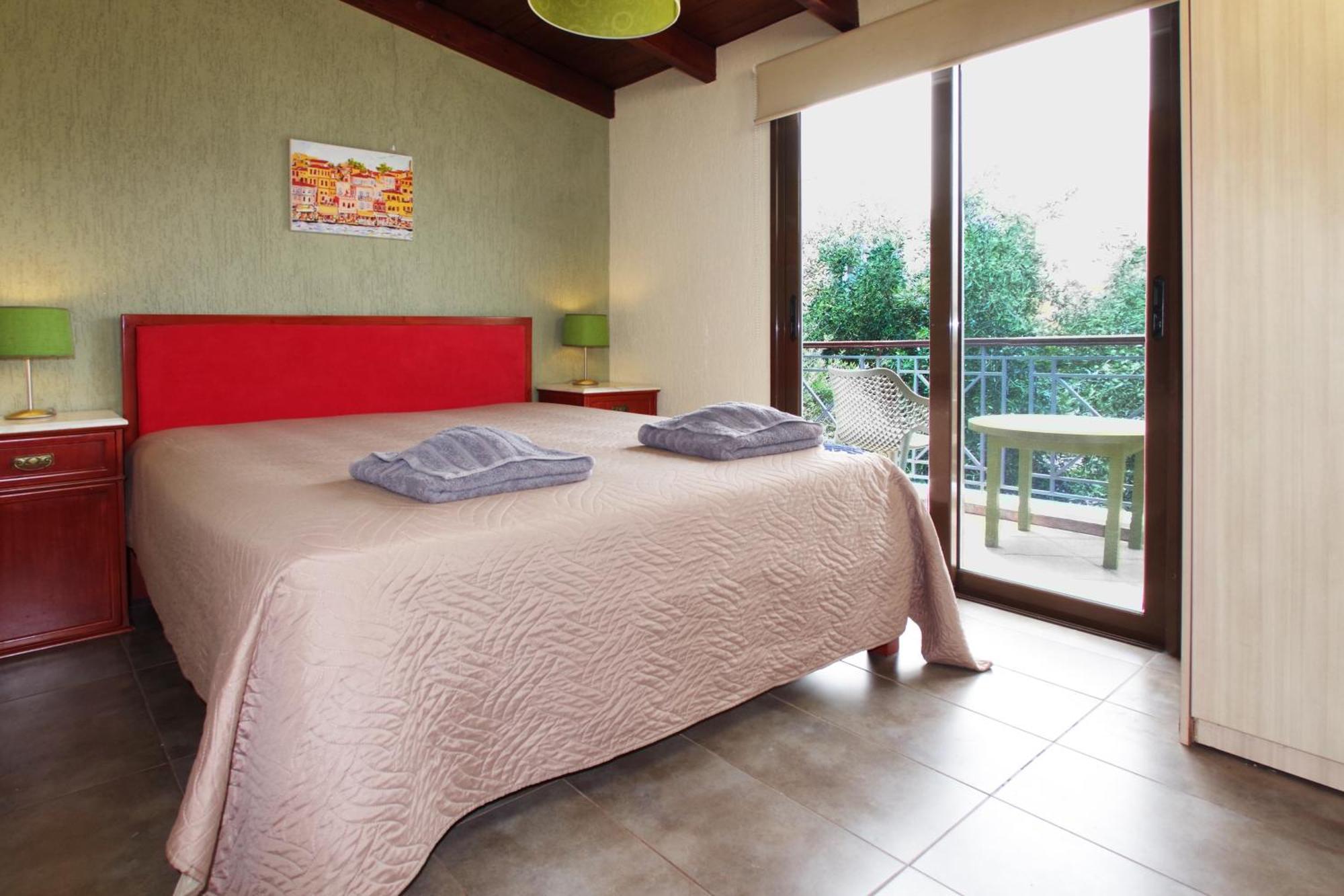 Aparthotel Elea à Kato Daratso Extérieur photo