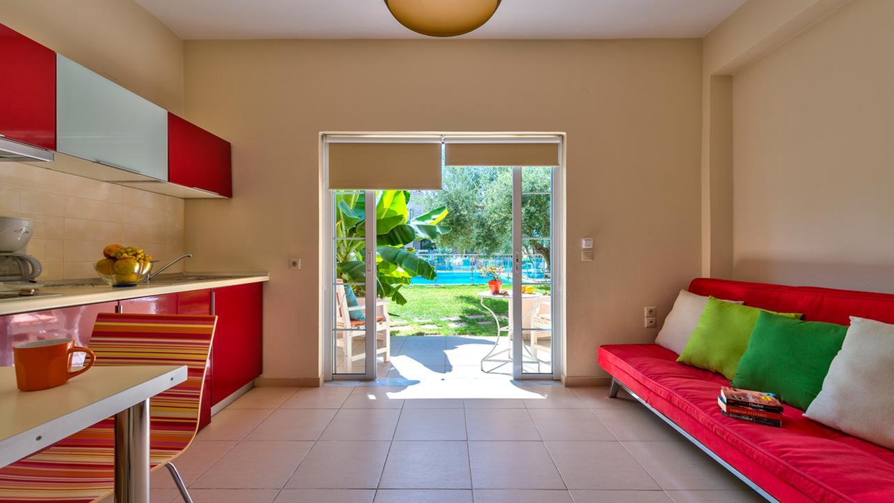 Aparthotel Elea à Kato Daratso Extérieur photo